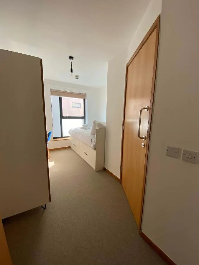 Regency Hall Smart Cheltenham Ensuite Rooms D